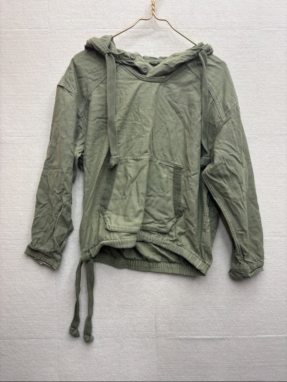 American Eagle | medium Washed Olive Green Drawstring Hoodie